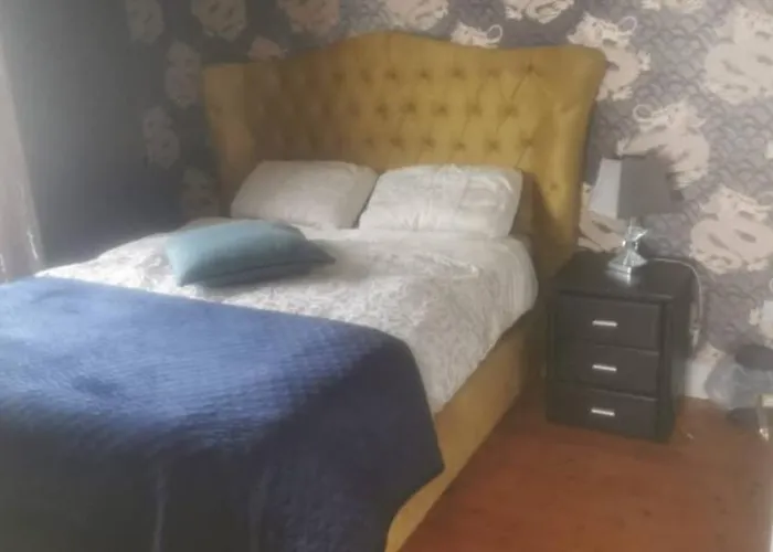 דירה Loft With Views